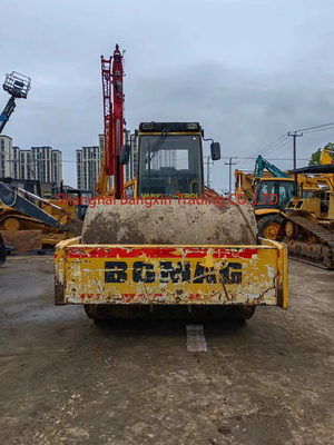Used Bomag BW-217D Road Roller with 30% Grade Ability in Good Condition