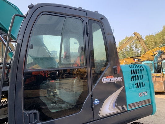 Kobelco SK75 excavator used and in good condition ideal for engineering construction