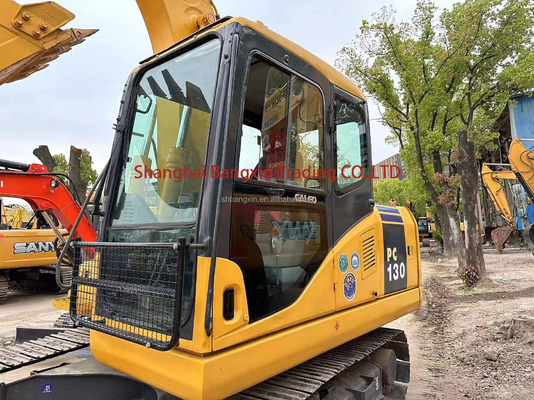 Komatsu PC130-7 Excavator Digger Machinery with Free Shipping and 700 Working Hours