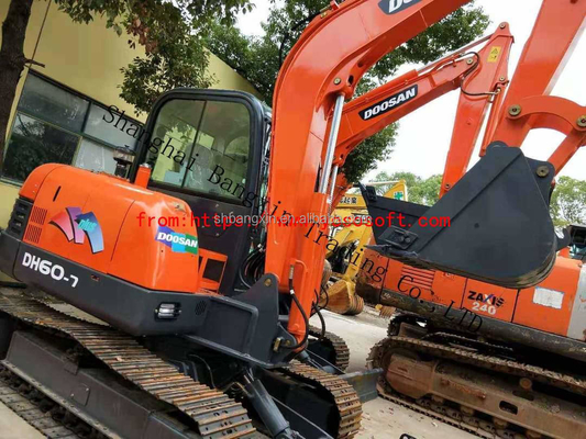 700 Working Hours Used Doosan DH60-7 Crawler Excavator with 1 and After Sales Support
