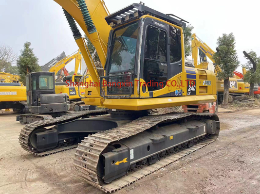 Experience the Power of Secondhand Komatsu PC240-8 Crawler Digger with Cummins Engine