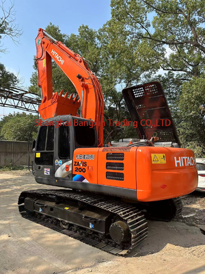 Good Second Hand Crawler Excavator Japan Made Original Hitachi ZX200