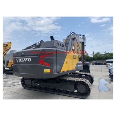 Used Volvo EC200 Crawler Excavator with 20TON Operating Weight and EPA/CE Certification
