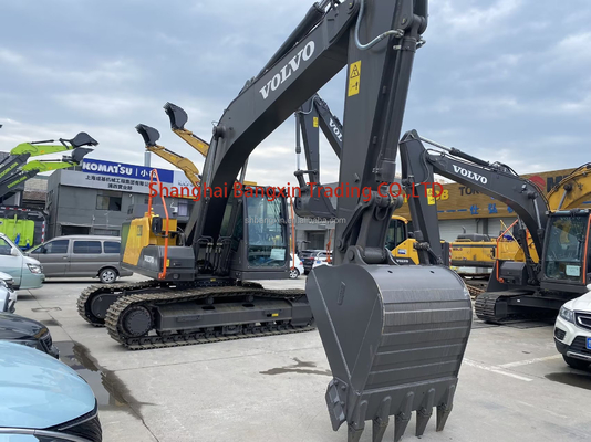 Used Volvo EC200 Crawler Excavator with 20TON Operating Weight and EPA/CE Certification