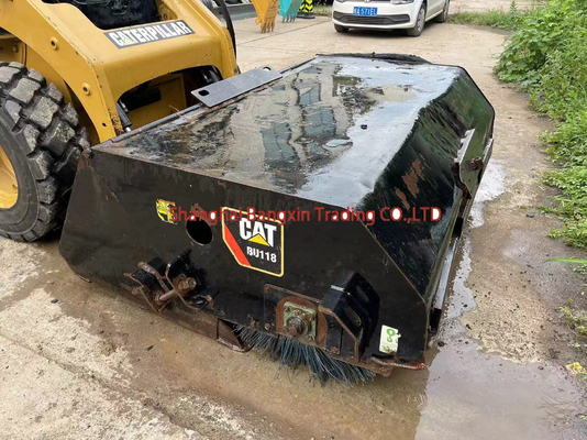 Small machine used skid steer CAT 226 with strong power and hydraulic stability at a