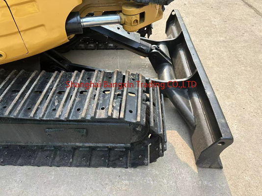 Small Machine Used Mini Excavator CAT 303 3 Tonne Excavator 3000 KG 700 Working Hours